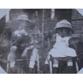Portrait of a boy and girl, 2