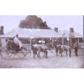 Horse drawn buggy outside the Anchor Hotel