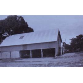 View of buildings on Saumarez
