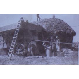 Men at work on Saumarez