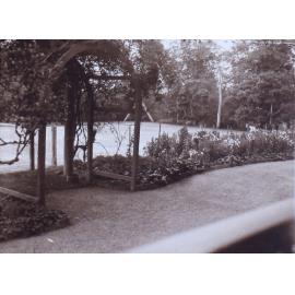 Garden beside tennis court at Saumarez Homestead