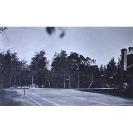 Tennis court at Saumarez Homestead