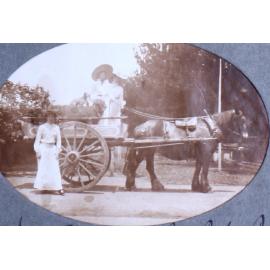 Ivy, Elsie, Joan, Peggy, Pat and Bonnie