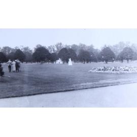 Hampton Court Gardens 