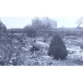 Dutch Garden, Hampton Court 