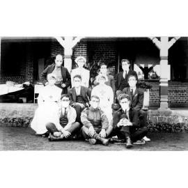 "Survivors of flu", April 1919