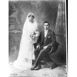 Wedding photograph of Ida Adela Solomon and Joe Simon Joseph, 1921