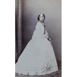 A carte-de-visite of an unidentified woman