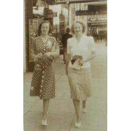 Mary Hindmarsh and Fay Machin, 1941