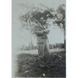 Dr Booth Geology excursion to Pt. Lookout