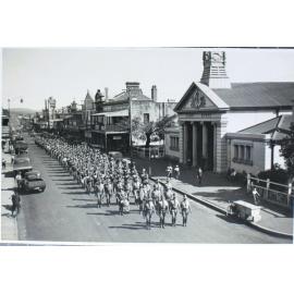 15th Light Horse Regiment march along Beardy Street, 1940