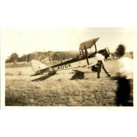 Kingsford Smith Album, Aircraft G-AUGX DH.60 Moth