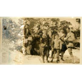 Kingsford Smith Album, Snow Scene