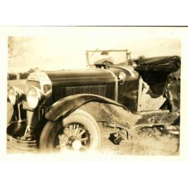 Kingsford Smith Album, Damaged Touring Car