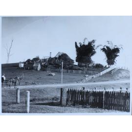 Farm house near Lismore