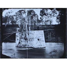 Building first bridge over Richmond River, Casino