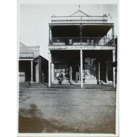 Simpson’s store, Molesworth Street, Lismore