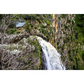 Dunghutti Country (Wollomombi, NSW) by Thai Nguyen