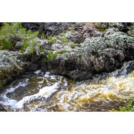 Dunghutti Country (Wollomombi, NSW) by Thai Nguyen