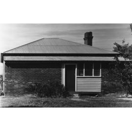 Exterior view of 201 Rusden Street, Armidale