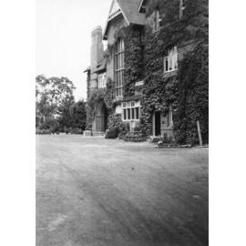  Booloominbah homestead, 1937-1938