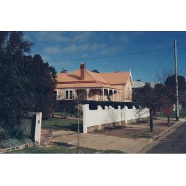 House at 90 Brown Street, built by Edmund Lonsdale c. 1890, June 1990