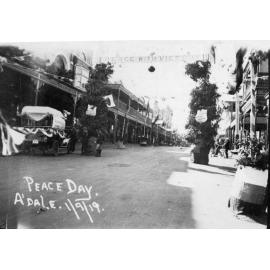 Peace Day Procession, Beardy Street, Armidale, 1919
