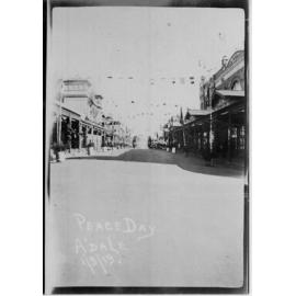 Peace Day Procession, Beardy Street, Armidale, 1919