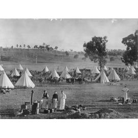 Soldiers' camp at Salisbury Court, Uralla, c. 1915