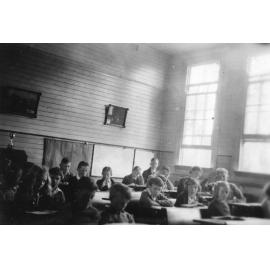 Upper Division inside Cascade Public School, 1941