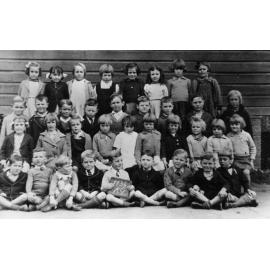 Kindergarten at Moree Public School, 1936