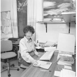 Unidentified, [Centre for Water Policy Research], UNE, 1994