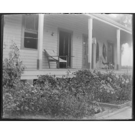 Back verandah and garden at Welltown, 1906