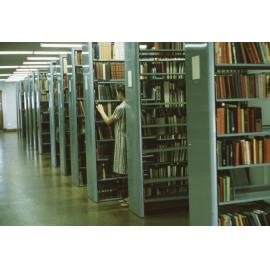 Stacks area, Dixson Library, UNE
