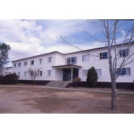 Wright College, 'Epsilon', UNE