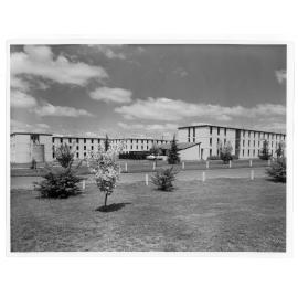 Earle Page College, UNE
