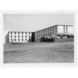 Earle Page College, UNE