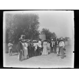Biddle wedding group, 1905