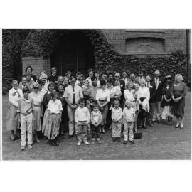 White family reunion group at Booloominbah, 1988