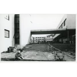Austin College under construction, UNE