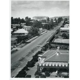 View of Dangar Street South and the Armidale Teacher's College