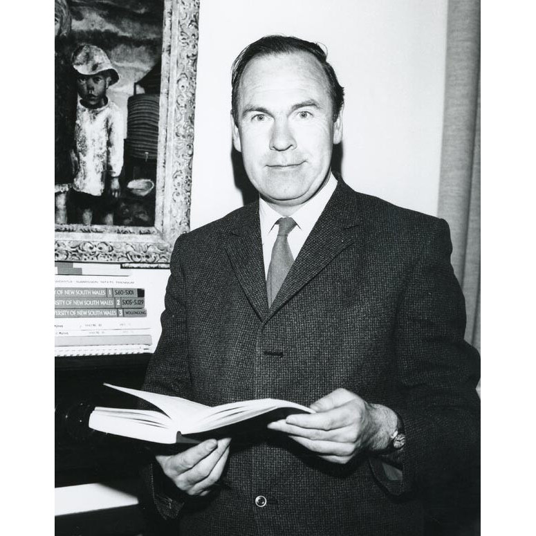 Lazenby, Alec
