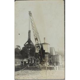 Dredge, [Bellingen]