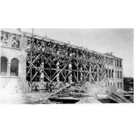 Armidale Teachers' College, northern wing under construction, c. 1930