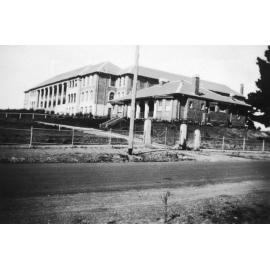 Armidale Teachers' College: Main building and Principal's residence viewed from Dangar Street, c. 1930