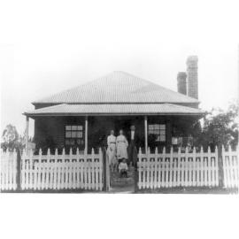 Berryman House, opposite brick pit, Bundarra Road, Armidale