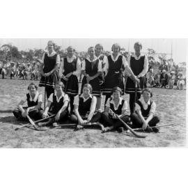 Armidale Teachers' College: Sporting Groups: Easter Re-union, Hockey Team 1933