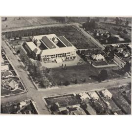 Aerial view of Armidale Teachers' College and the Principal's residence