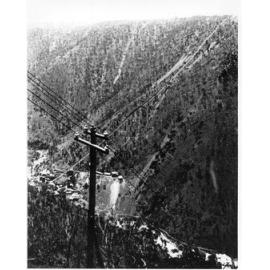 Hillgrove: Baker's Creek Gorge, Baker's Creek Gold Mining Co's. Tramway