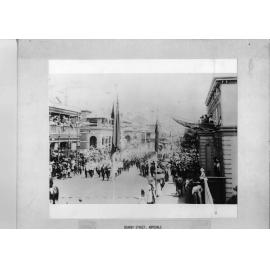 Beardy Street, Armidale: Procession to celebrate Federation 